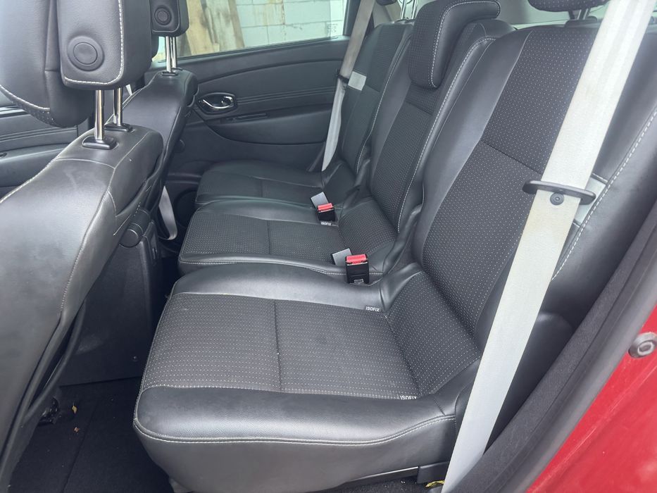 Piese caroserie renault scenic 3 Bose  motor 1.6 dci 130cp