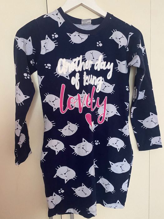 Продавам дънки Zara и блузки