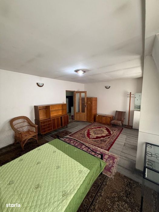 5 camere Decomandat - Posta Pacurari- 143 mp - 138000 euro