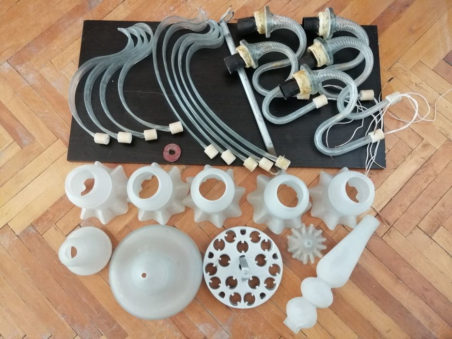 Lustra vintage comunista