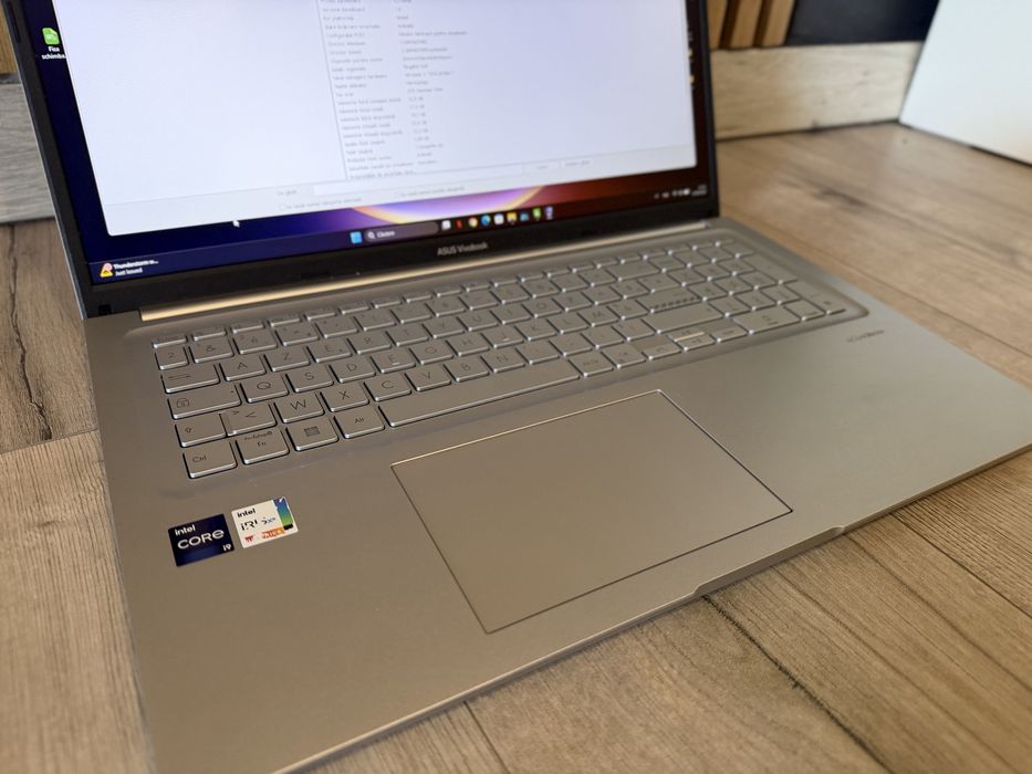 ASUS Vivobook 17X K3704VA | Intel i9-13900H | 32GB RAM | SSD 1TB