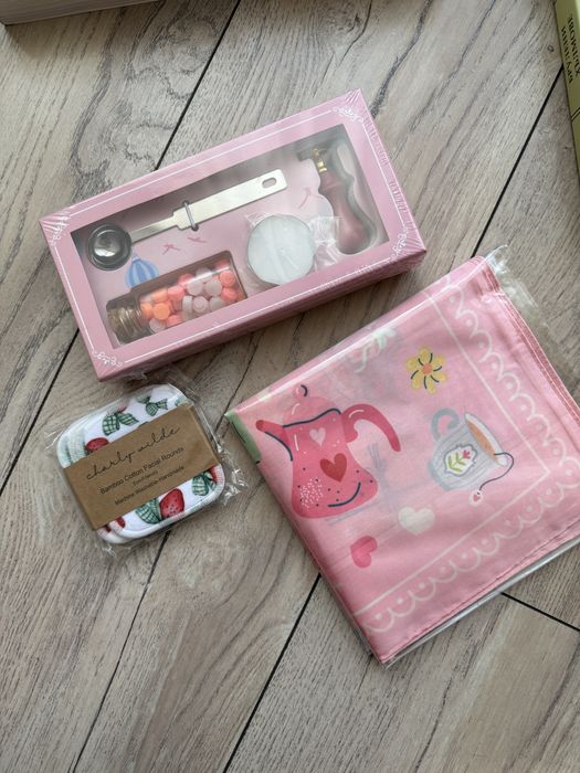 Артикули  Charly Wilde