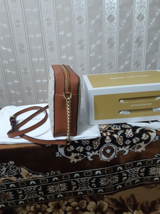 Сумка Michael Kors Jet Set Large Crossbody