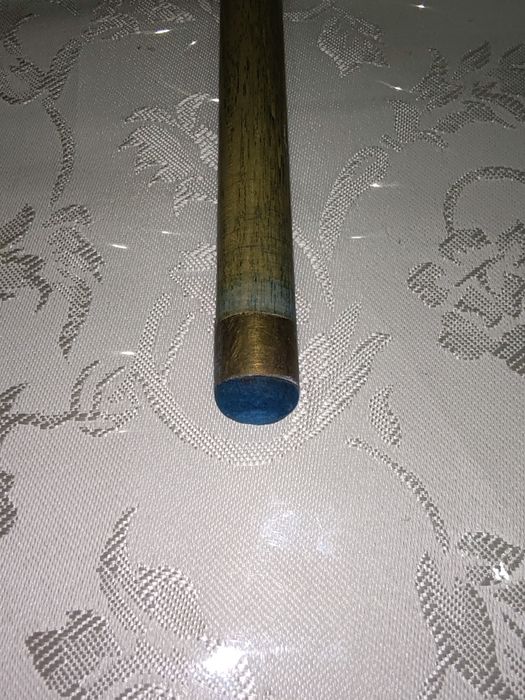 Продам Бильярдный кий