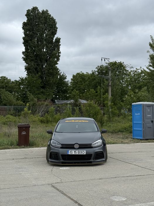 VOLKSWAGEN Golf 2010 — imagine 2