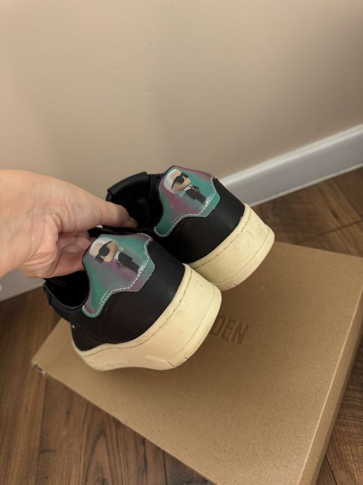 Обувки Karl Lagerfeld