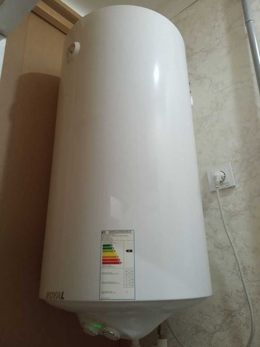 Продаеться Водонагреватель 100 л