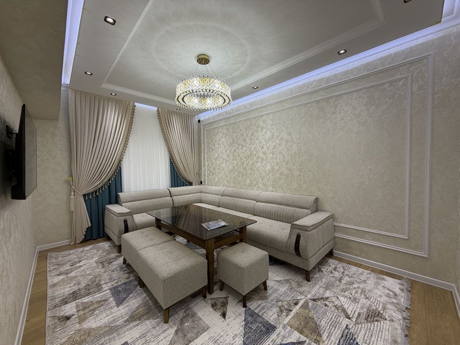 2 xonali kvartira sotiladi