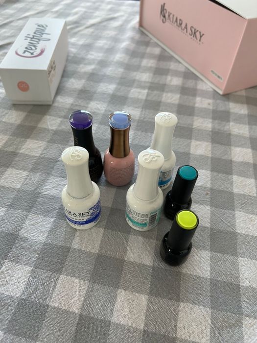 Lampa LED Kiara Sky, pila Zenifique, oje Cupio si Kiara Sky, accesorii