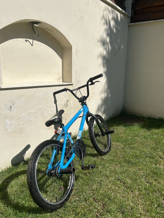 BMX, bicicletă in stare bună