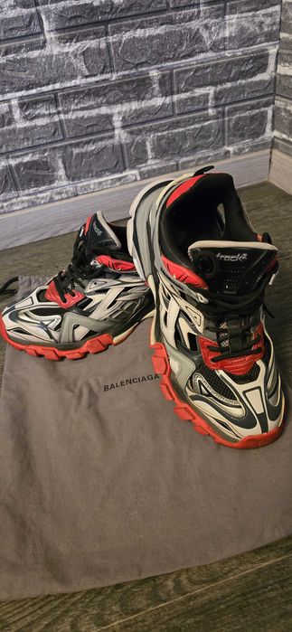 Balenciaga Track 2  barbati