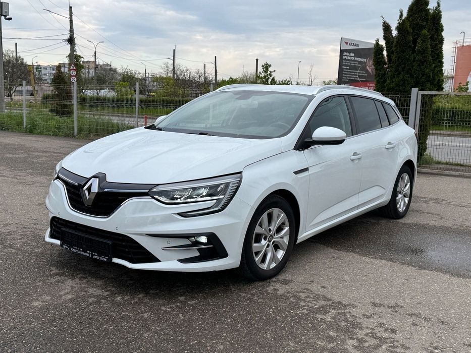 Renault Megane 1.5 Blue dCi 115 Zen, An model 2021, import, Faruri led pure vision