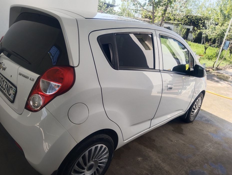 Chevrolet spark 2015 yaxshi