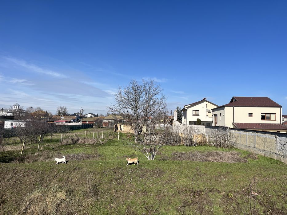 VÂND/SCHIMB  Teren de casa in Poiana