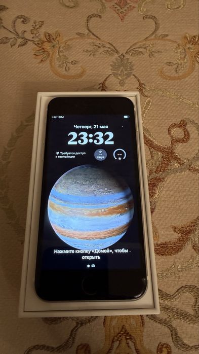 Iphone se 2020 продам айфон