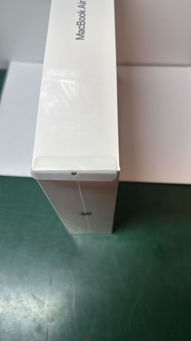 Macbook Air 13 sigilat, M2, 16gb ram, 256