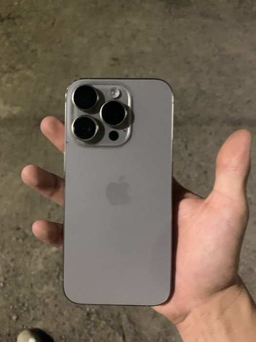 iPhone 15 pro 128
