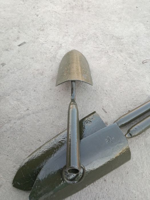 Кованая садовая лопатка