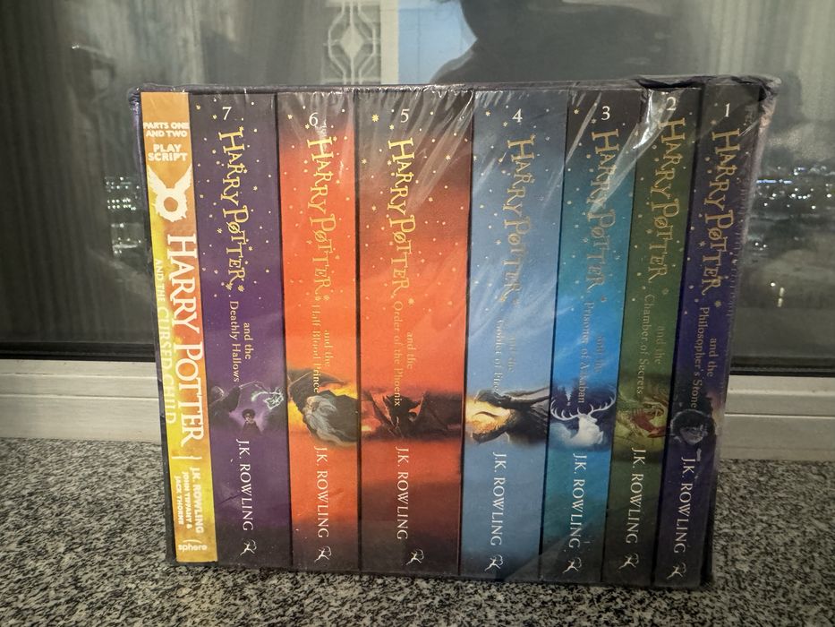 коллекция книг Гарри Потера