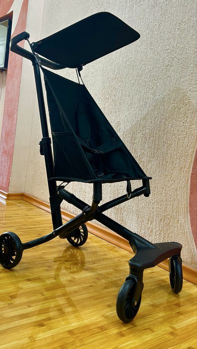 Продам новую коляску