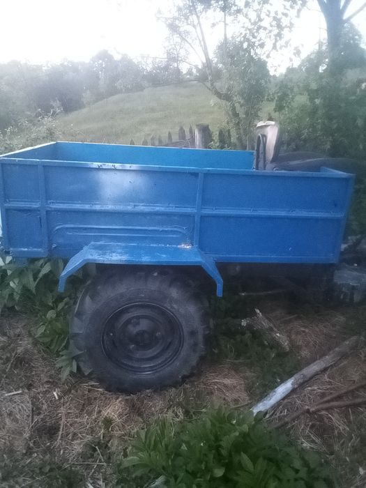 Remorca de motocultor cu tracțiune