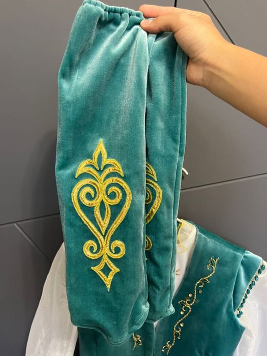 Казахский костюм для танцев