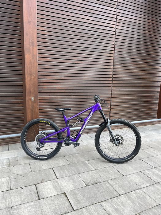 Nukeproof Mega 297 Carbon