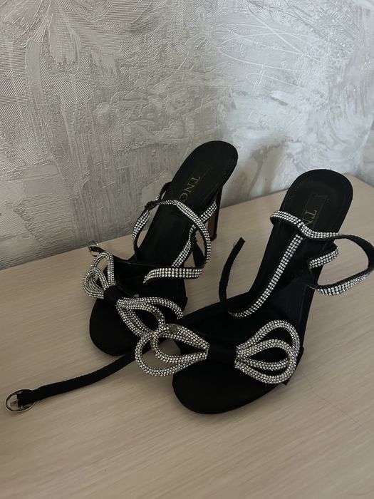 Продам туфли в хорошем состоянии