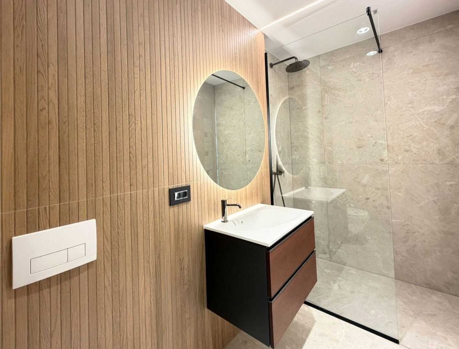 Kasper vânzare apartament de lux 2 camere nelocuit vedere libera spre Tâmpa