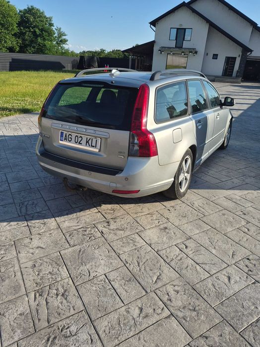 VOLVO V50 2009 — imagine 4