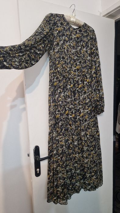 Rochie, mas. M, Zara