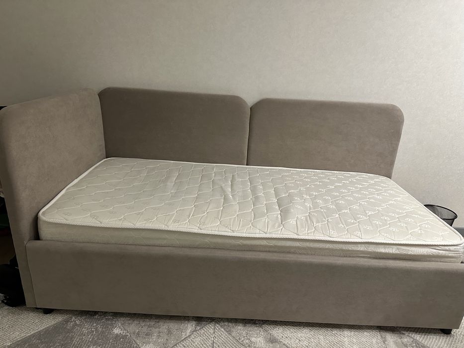 Продам кровать….