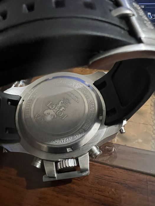 Продаются мужские часы "Invicta"