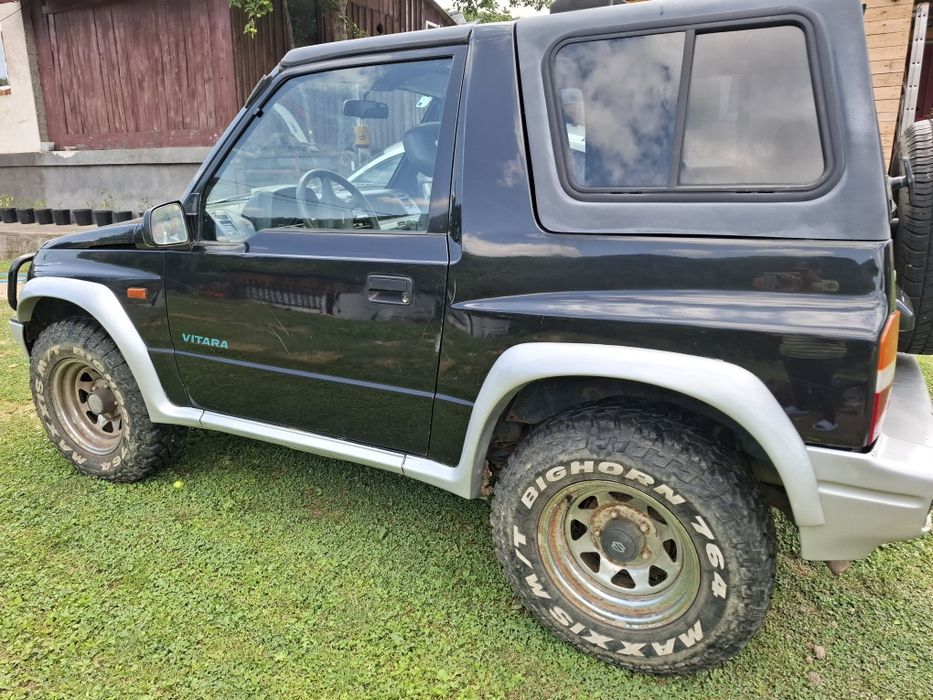 Vând Suzuki Vitara ET