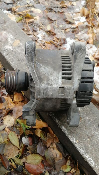 Генератор  на BMW