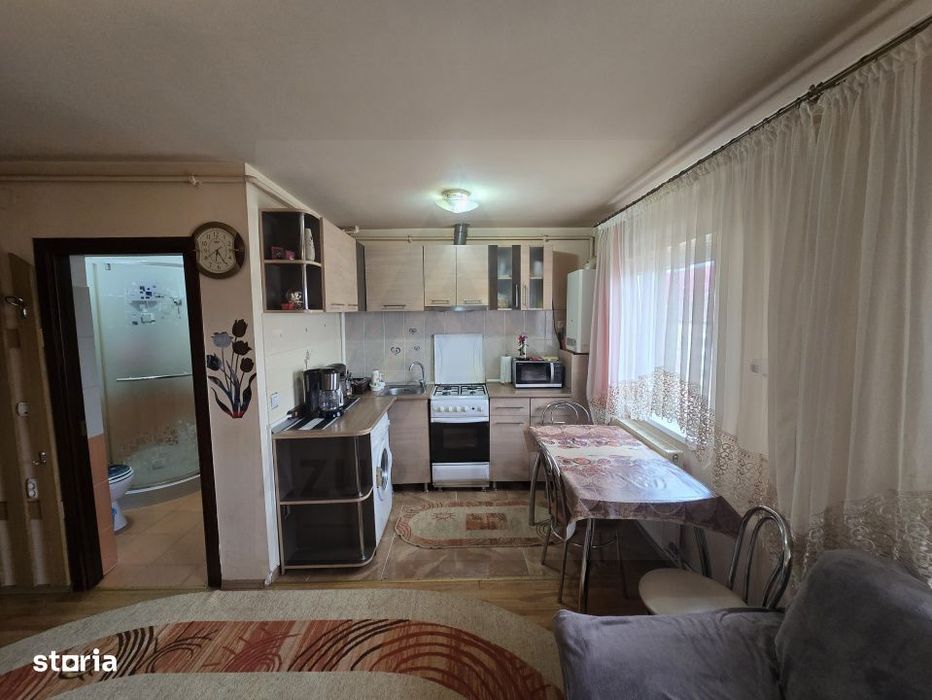 Apartament 2 camere 41 mp utili zona Stefan Cel Mare — fotografia 1