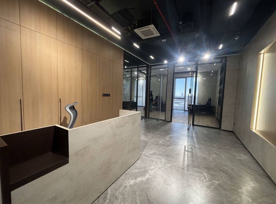 Trilliant | Сквер - Сдается в аренду Евро офис с мебелью 98м2