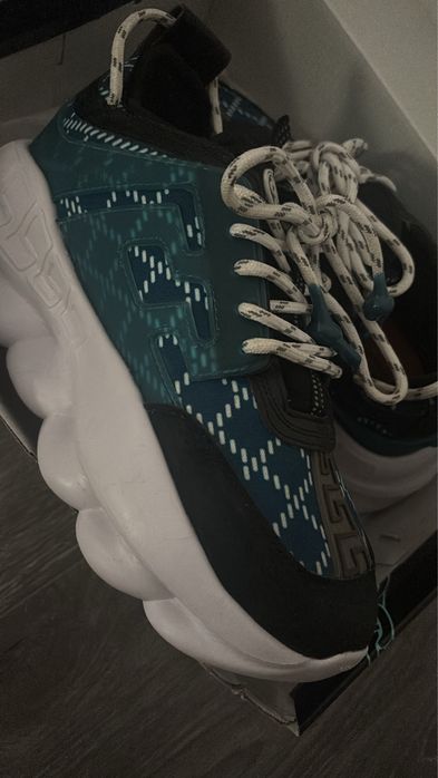 versace chain reaction