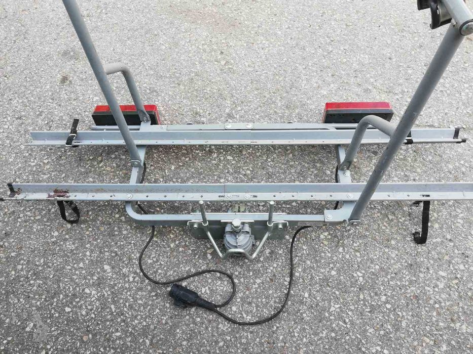 Багажник за велосипеди за теглич