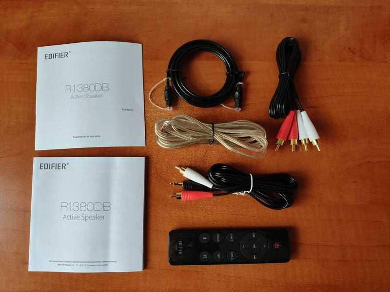 Set Edifier Boxe active R1380DB si Standuri SS02C inaltime 65 cm