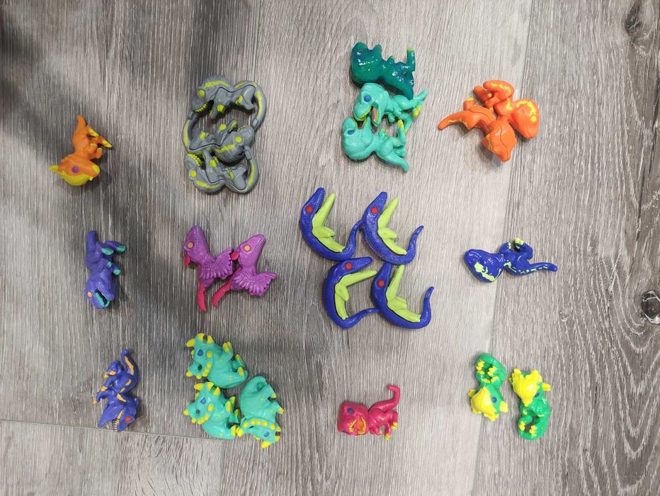 Kinder joy jurassic world