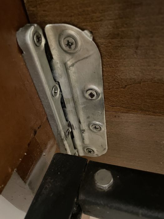 Продам двуспальную кровать