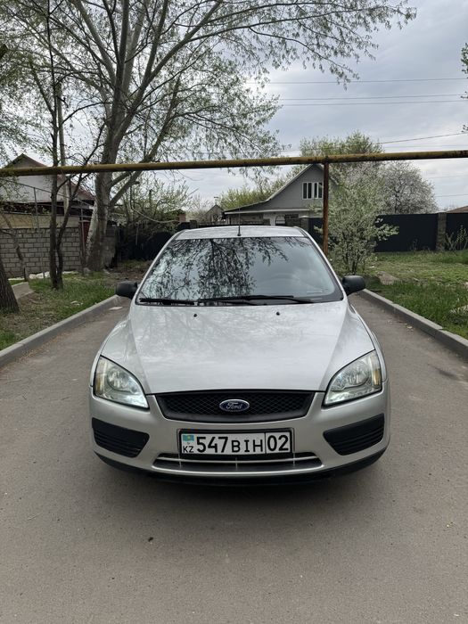 Ford focus 2 2006 г 1.6 автомат