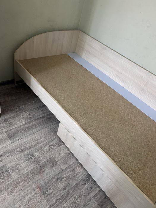 Продается кровать