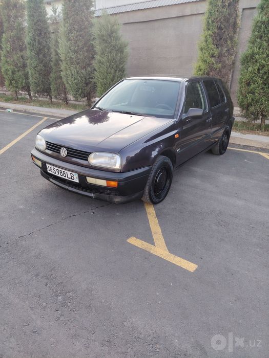 Volkswagen Golf 3  родной