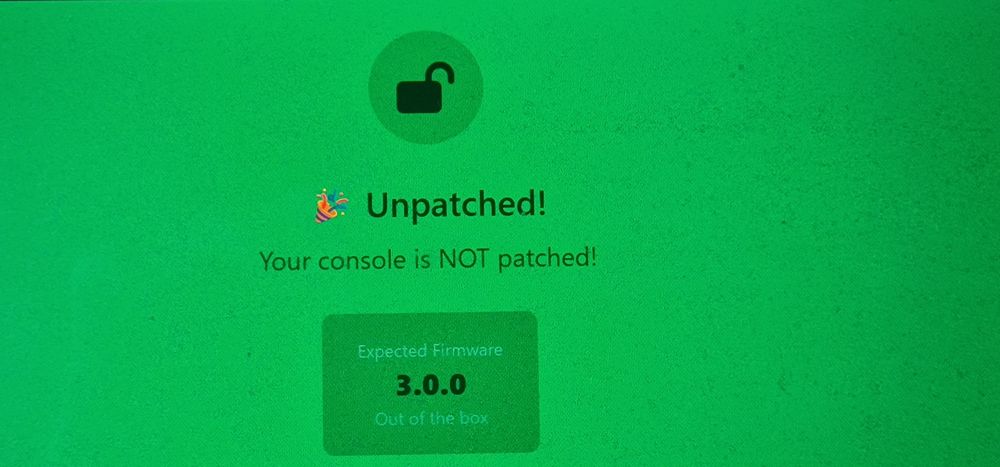 Nintendo Switch V1 (unpatched)с кутия - пълен комплект +  калъф за пренасяне + 7 игри