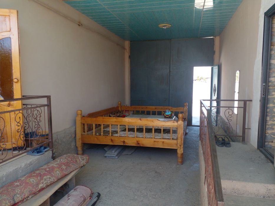 Farxod savxozda  narxi 500mln kami bor