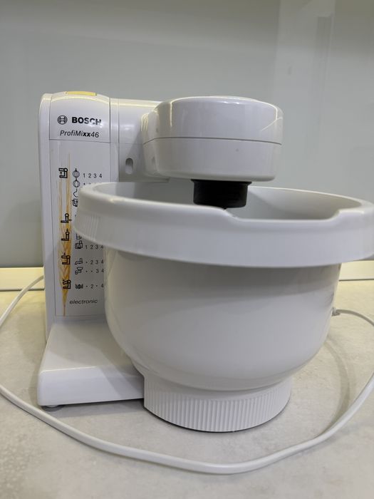 Vand robot de bucatarie Bosch