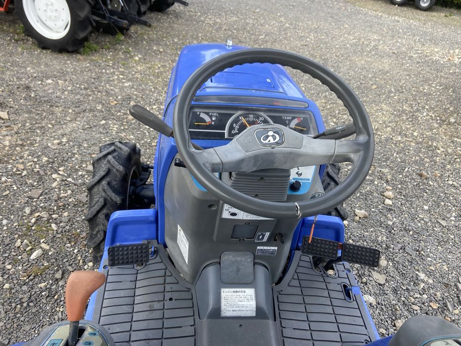 Tarctor japonez Iseki BlueHunter, 4x4, 22cp, Model nou