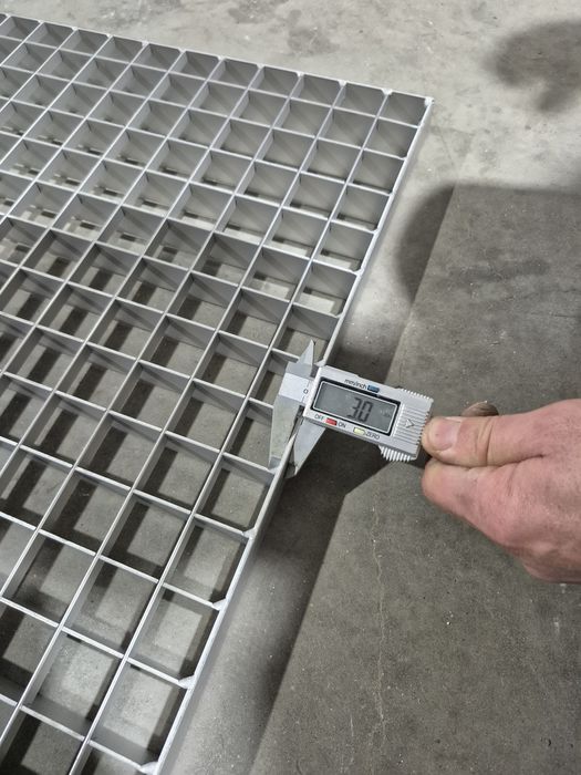 Grilaj inox austenitic 316 neferitic 100x100x3 cm